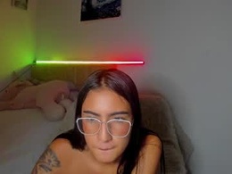 _angelnaugthy_