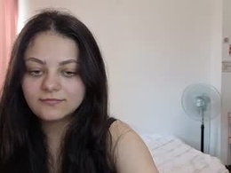 _mikki_li