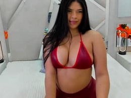 amelia_laurent