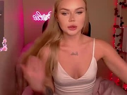ariana_blissx