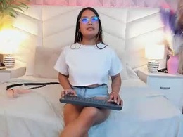 ariia__moon_
