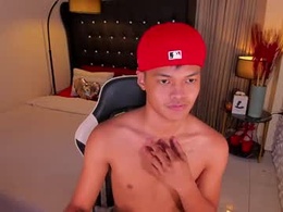 asianhugescott