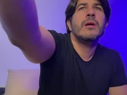 benny_naked