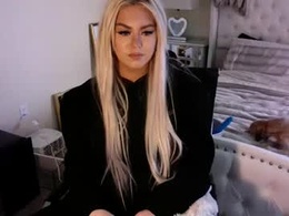 blondebunnyx1