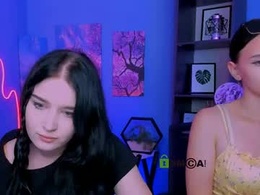 caroline_honeyy