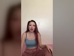 christinaxiongg