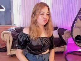 cloe_blonde