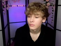 curly_twinkboy