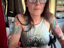 ellybelle0612