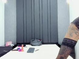 emily_collins69