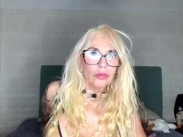 granny_antzellax1