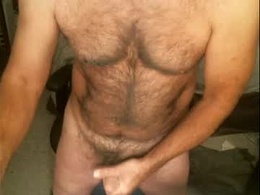 hairypecsguy