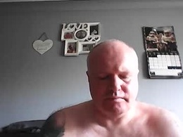 hornyguy19781978