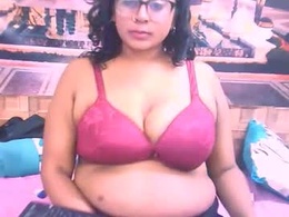 indianboobilicious