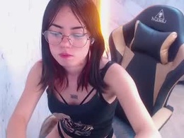 jenn_red_tf