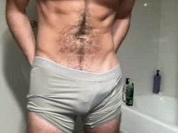 johnny496028