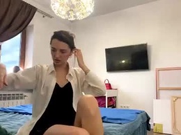 justoliviamoon