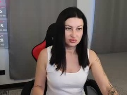 kelly_jamess