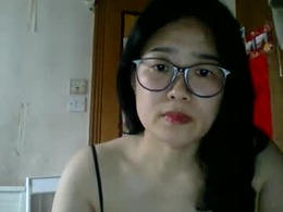 kiss_silk