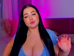 kylie_lips