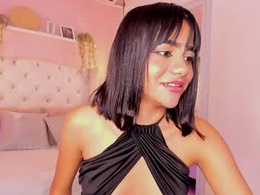 laila_miller_