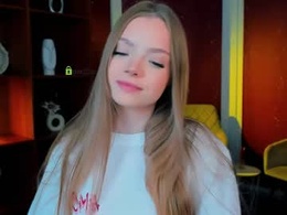 lara_moon1