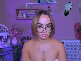 layla_moon1