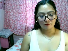 lovely_tinay