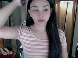 lovelylaiza