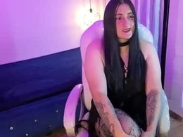 luna_connor_