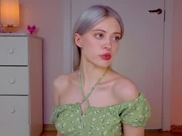 lunarr_kitten