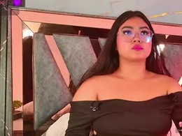 mia_miller_r