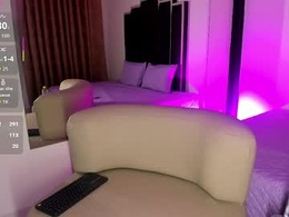 miaa_foxx03