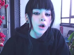 molly_crow