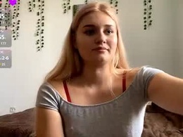 nellynowik