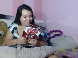ninakisslovee