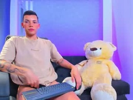 oliver_thompson_