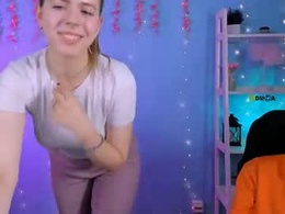 roxy_starr_