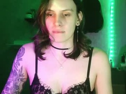 shy_chechek