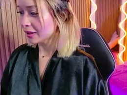 sofiapalmer_tay