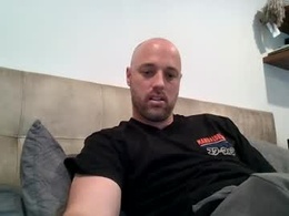 str8feet35
