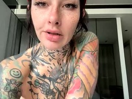 tattooedlucy_