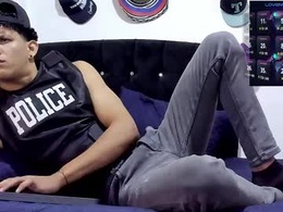 theo_bigcock_