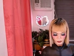 yourqueenslut4uxx